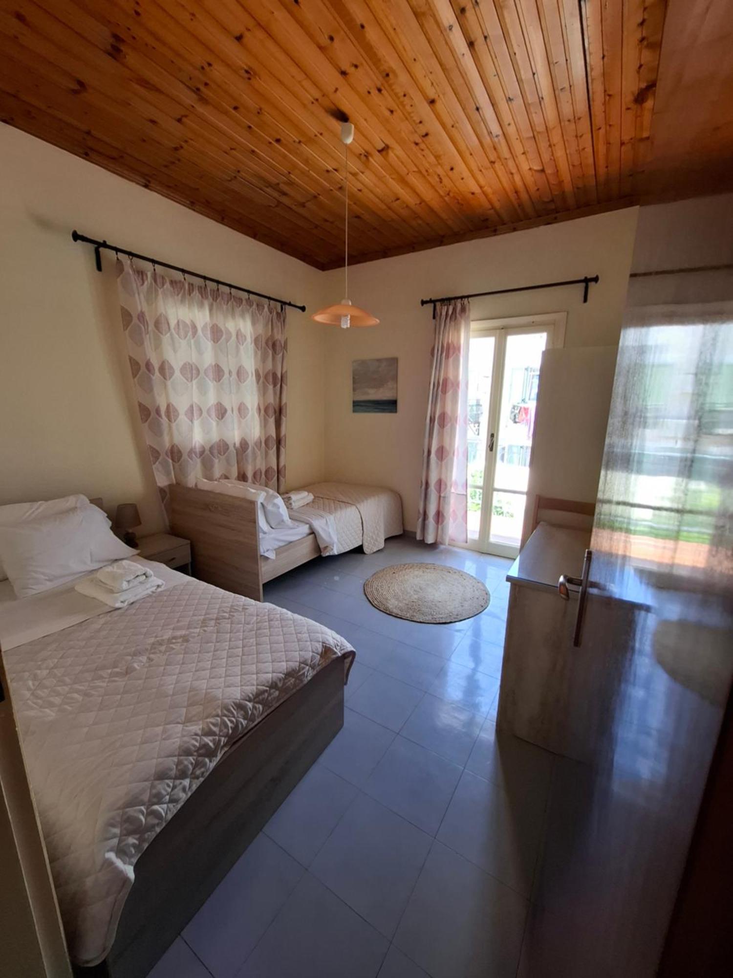 Old Harbor Apartments Spetses Town Luaran gambar