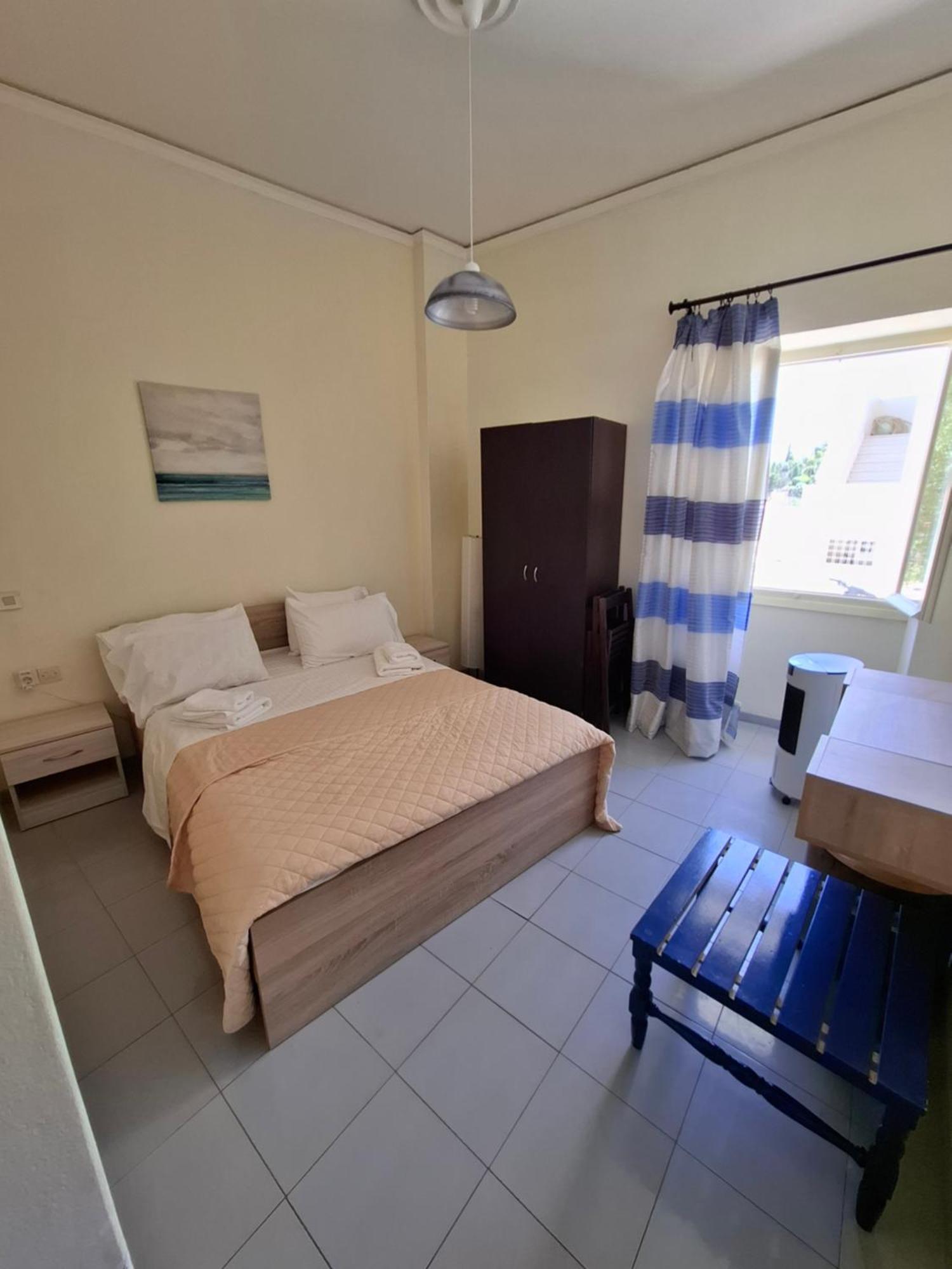 Old Harbor Apartments Spetses Town Luaran gambar