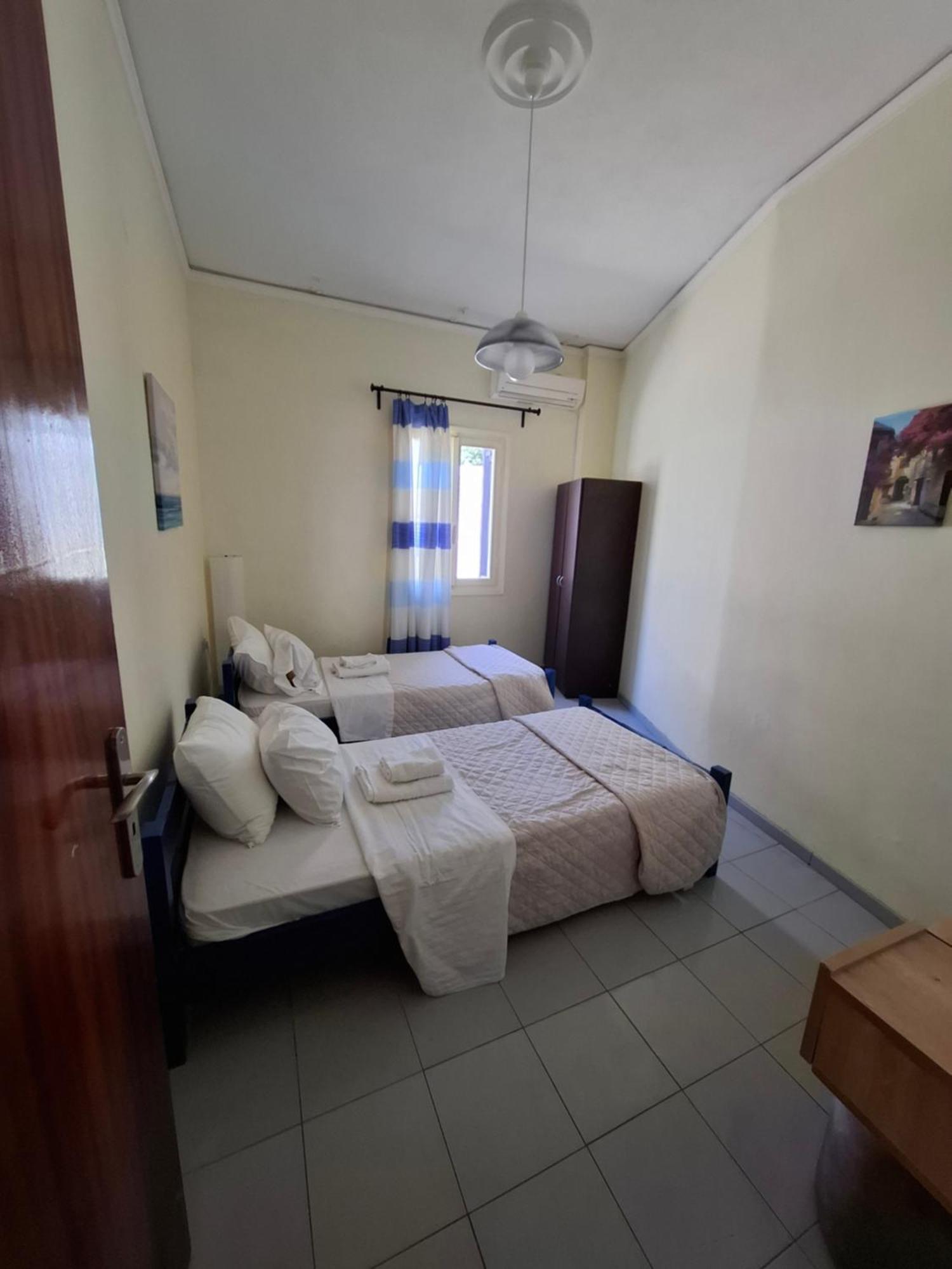 Old Harbor Apartments Spetses Town Luaran gambar