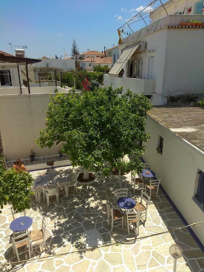 Old Harbor Apartments Spetses Town Luaran gambar